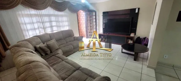 Casa com 3 Quartos à venda, 244m² no Mutinga, Osasco