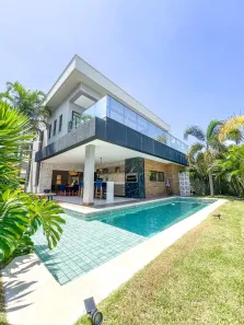 Casa de Condomínio com 4 Quartos à venda, 350m² no Centro, Eusébio