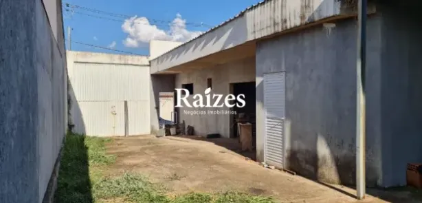 Galpão/Depósito/Armazém à venda, 80m² no Lagoinha, Uberlândia