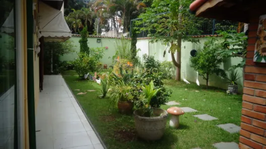 Casa com 4 Quartos à venda, 540m² no Jardim Teresa, São Paulo