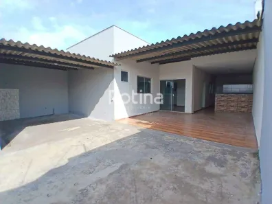 Casa com 3 Quartos para alugar, 140m² no Luizote de Freitas, Uberlândia