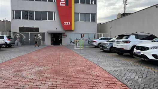 Sala Comercial à venda, 46m² no Vila Arens II, Jundiaí