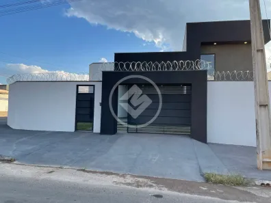 Casa com 3 Quartos à venda, 140m² no Jardim Serrano, Caldas Novas