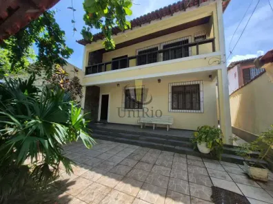 Casa com 4 Quartos à venda, 243m² no Anil, Rio de Janeiro