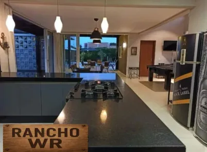Fazenda/Sítio com 4 Quartos à venda, 330m² no , Mendonça