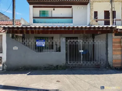 Casa com 3 Quartos à venda, 210m² no Jardim das Acácias, Campos dos Goytacazes
