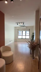 Sala Comercial com 1 Quarto à venda, 27m² no Mont Serrat, Porto Alegre