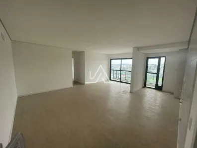 Apartamento com 3 Quartos para alugar, 98m² no São Cristóvão, Passo Fundo
