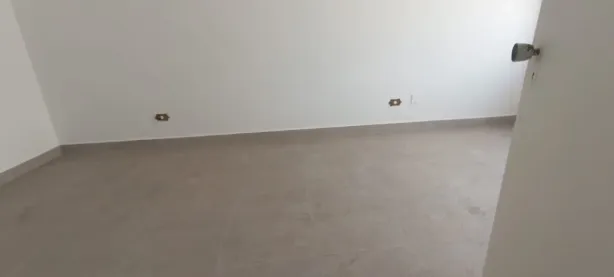 Kitnet à venda, 38m² no Centro, São Vicente