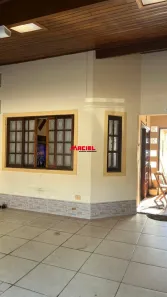 Casa com 3 Quartos à venda, 120m² no Jardim São Vicente, São José dos Campos