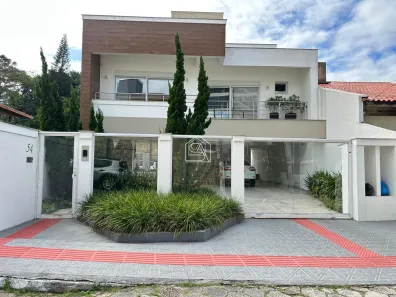 Casa com 3 Quartos à venda, 330m² no Coqueiros, Florianópolis