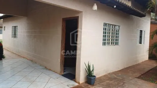 Casa com 3 Quartos à venda, 160m² no Vila Santa Catarina, Dourados