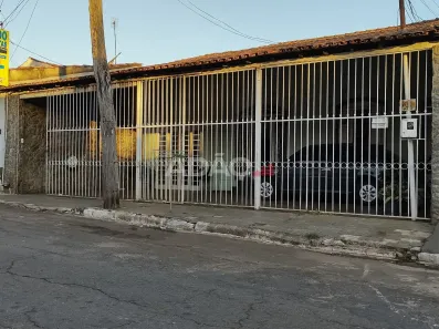 Casa com 2 Quartos à venda, 172m² no Vila Lucy, Goiânia