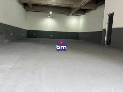 Ponto Comercial para alugar, 130m² no Parque Regina, São Paulo