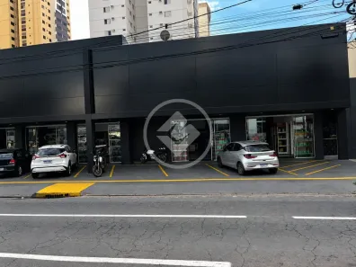 Ponto Comercial à venda, 700m² no Setor Bueno, Goiânia