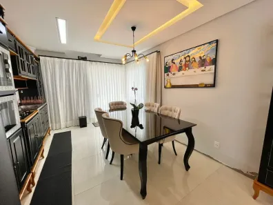 Casa com 2 Quartos à venda, 161m² no Forquilhas, São José