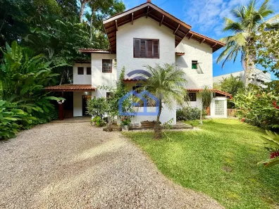 Casa de Condomínio com 3 Quartos à venda, 216m² no Massaguaçu, Caraguatatuba