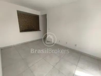 Apartamento com 2 Quartos à venda, 60m² no Cascadura, Rio de Janeiro