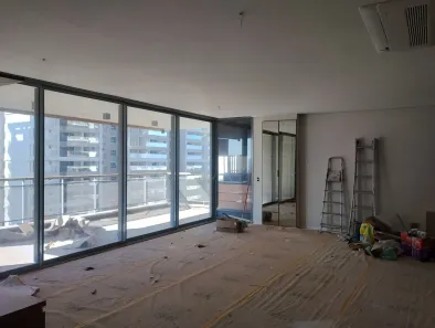 Apartamento com 4 Quartos para alugar, 197m² no Jardim das Acácias, São Paulo