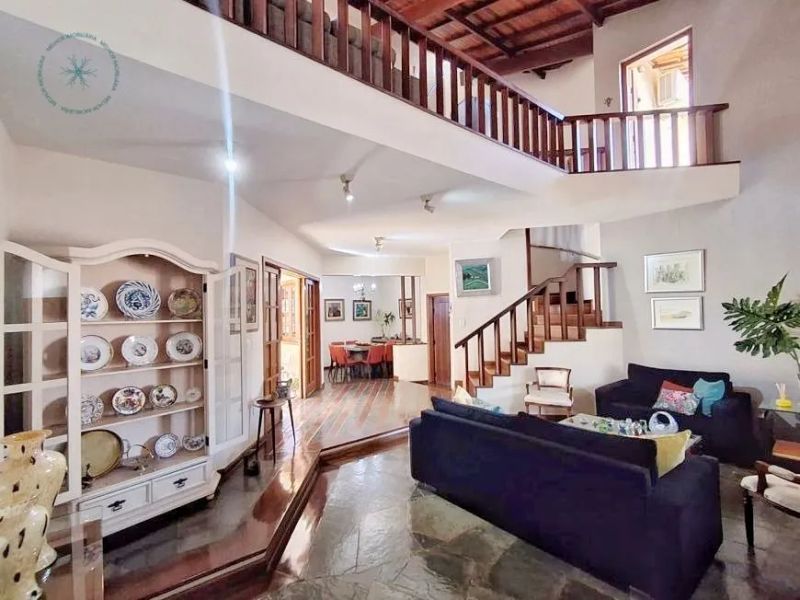Casa com 4 quartos — Itapoã, Belo Horizonte