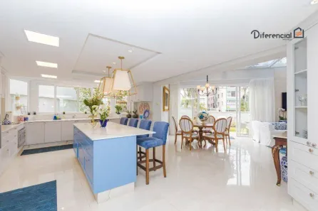 Casa de Condomínio com 3 Quartos à venda, 606m² no Batel, Curitiba
