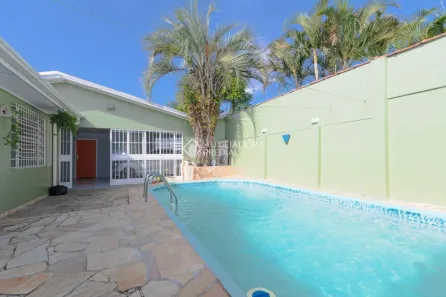 Casa com 3 Quartos à venda, 220m² no Rio Branco, Canoas