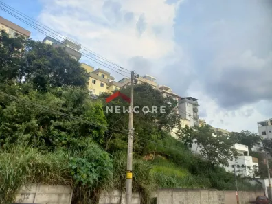 Lote/Terreno à venda, 765m² no Ouro Preto, Belo Horizonte