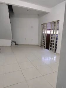 Sobrado com 3 Quartos para alugar, 180m² no Parque Centenário, Jundiaí