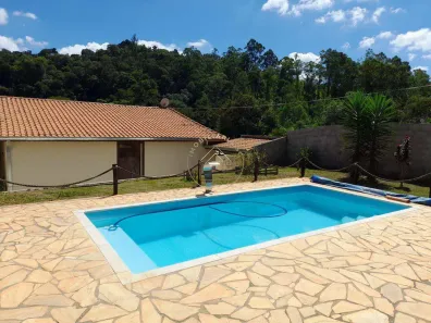 Fazenda/Sítio com 3 Quartos à venda, 1000m² no , Mairinque