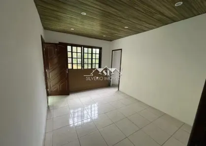 Casa com 3 Quartos para alugar, 100m² no Samambaia, Petrópolis