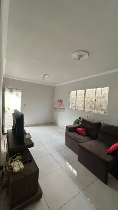 Casas para venda com Área de serviço, 3 quartos e 72 m² em Beija-Flor - Uberaba, MG - Viva Real