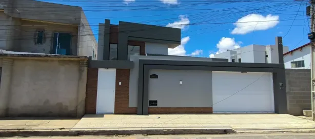 Casa com 3 Quartos à venda, 140m² no Felícia, Vitória da Conquista