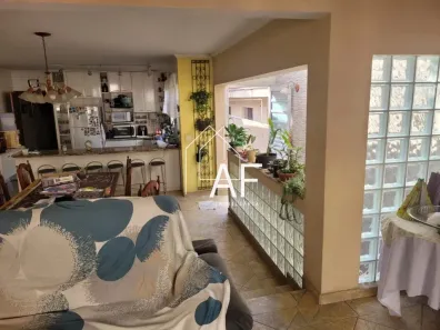 Casa com 3 Quartos à venda, 200m² no Baronesa, Osasco