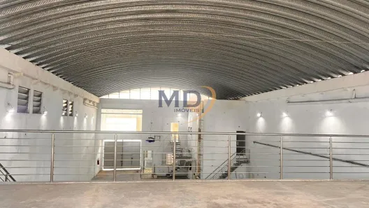 Galpão/Depósito/Armazém à venda, 711m² no Santo Antônio, São Caetano do Sul