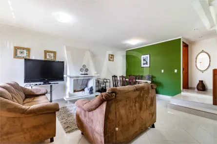 Sobrado com 4 Quartos à venda, 291m² no Jardim Itu, Porto Alegre