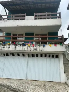 Casa com 4 Quartos para alugar, 275m² no Patamares, Salvador