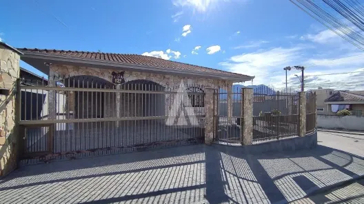 Casa com 4 Quartos à venda, 192m² no Vila Nova, Joinville