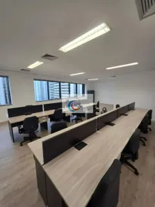 Sala Comercial para alugar, 240m² no Cidade Monções, São Paulo