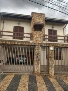 Sobrado com 3 Quartos à venda, 351m² no Vila Nogueira, Campinas