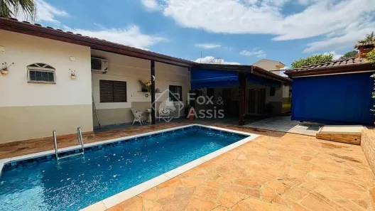 Casa com 4 Quartos para alugar, 300m² no Chácara Letônia, Americana
