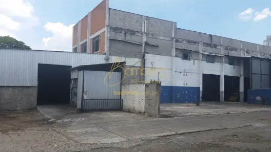 Galpão/Depósito/Armazém à venda, 800m² no Vila Plana, São Paulo