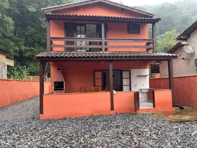 Casa com 3 Quartos para venda ou aluguel, 150m² no Bairro de Camburi, São Sebastião