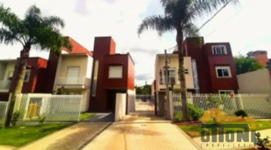 Sobrado com 3 Quartos à venda, 168m² no Campo Comprido, Curitiba