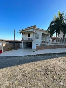 Casa com 4 Quartos à venda, 244m² no Mina Brasil, Criciúma