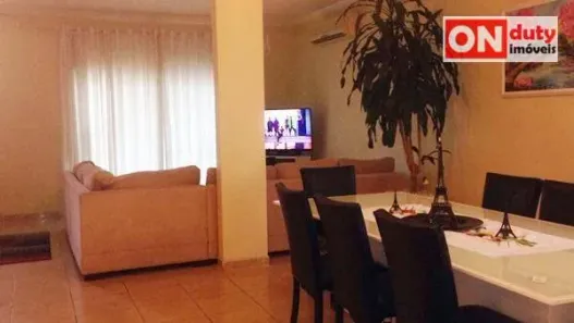 Casa com 3 Quartos à venda, 320m² no Embaré, Santos