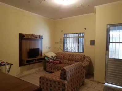 Casa com 2 Quartos à venda, 125m² no Primeiro de Maio, Jacareí