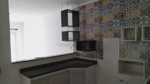Casa de Condomínio com 2 Quartos para alugar, 102m² no Jardim Santa Maria, Jacareí