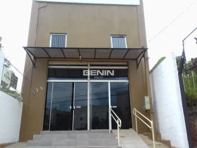 Galpão/Depósito/Armazém com 3 Quartos à venda, 108m² no Olaria, Canoas