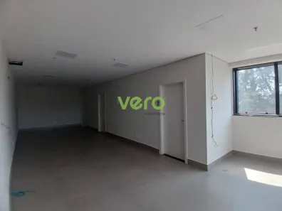 Sala Comercial para alugar, 70m² no Vila Medon, Americana