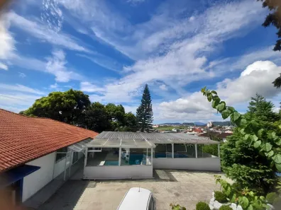 Imóvel Comercial à venda, 340m² no Jardim Janaína, Biguaçu